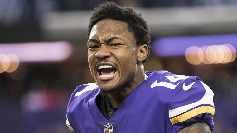 alt="Stefon Diggs net worth compared to other NFL wide receivers"