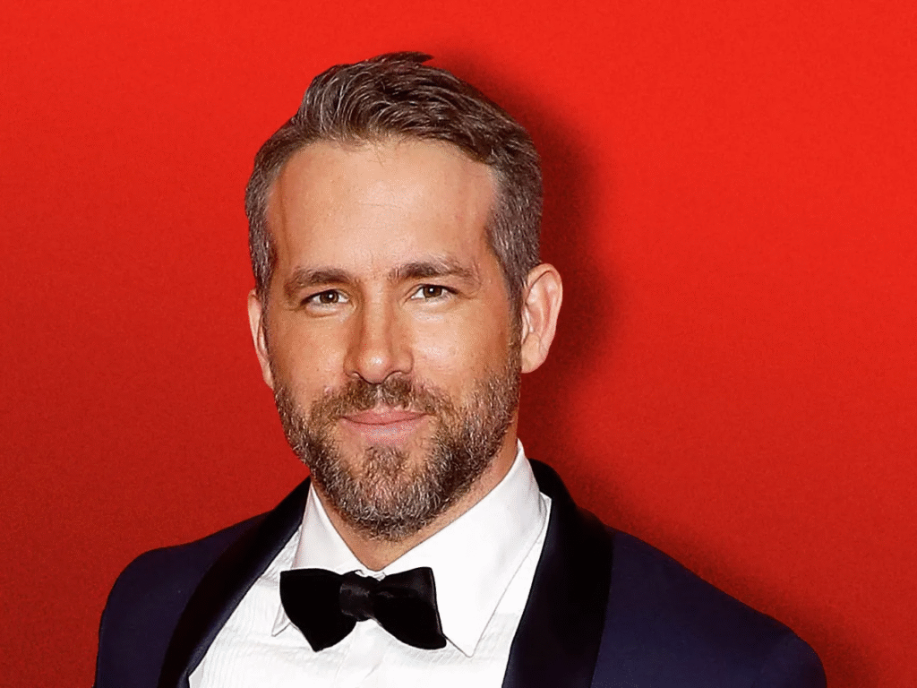 alt="Ryan Reynolds height comparison with co-stars"